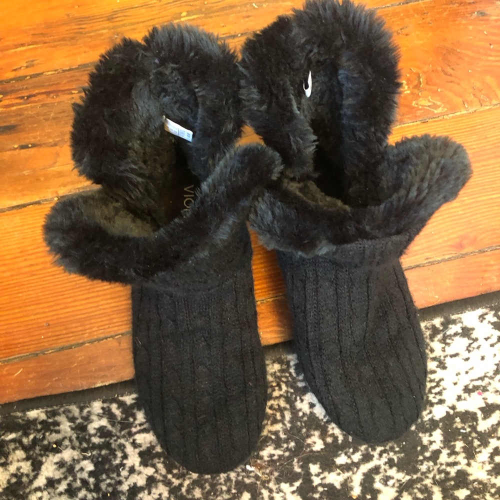 Vionic Kari slipper booties